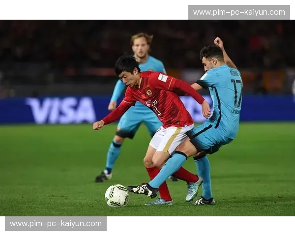 恒大vs巴萨：巅峰对决的经典回放，足球盛宴永不落幕